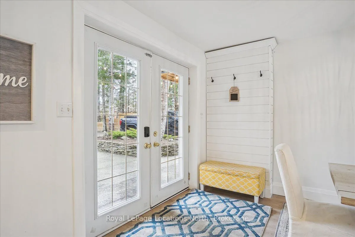 64 48th Street N