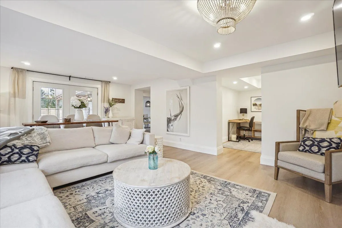 64 48th Street N
