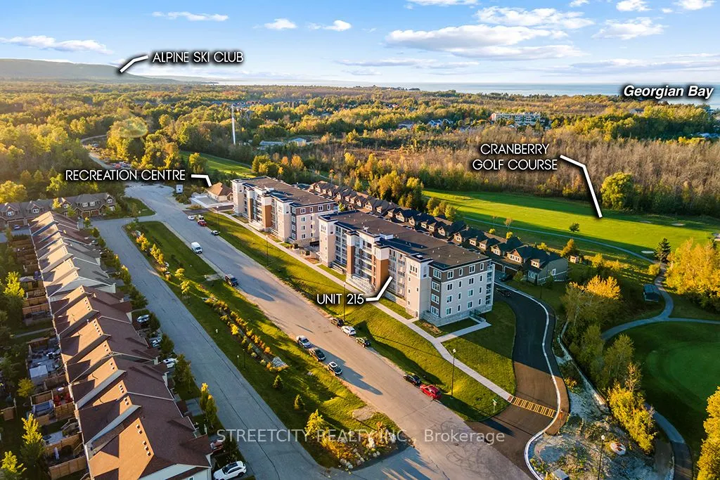 5 Spooner Crescent #215