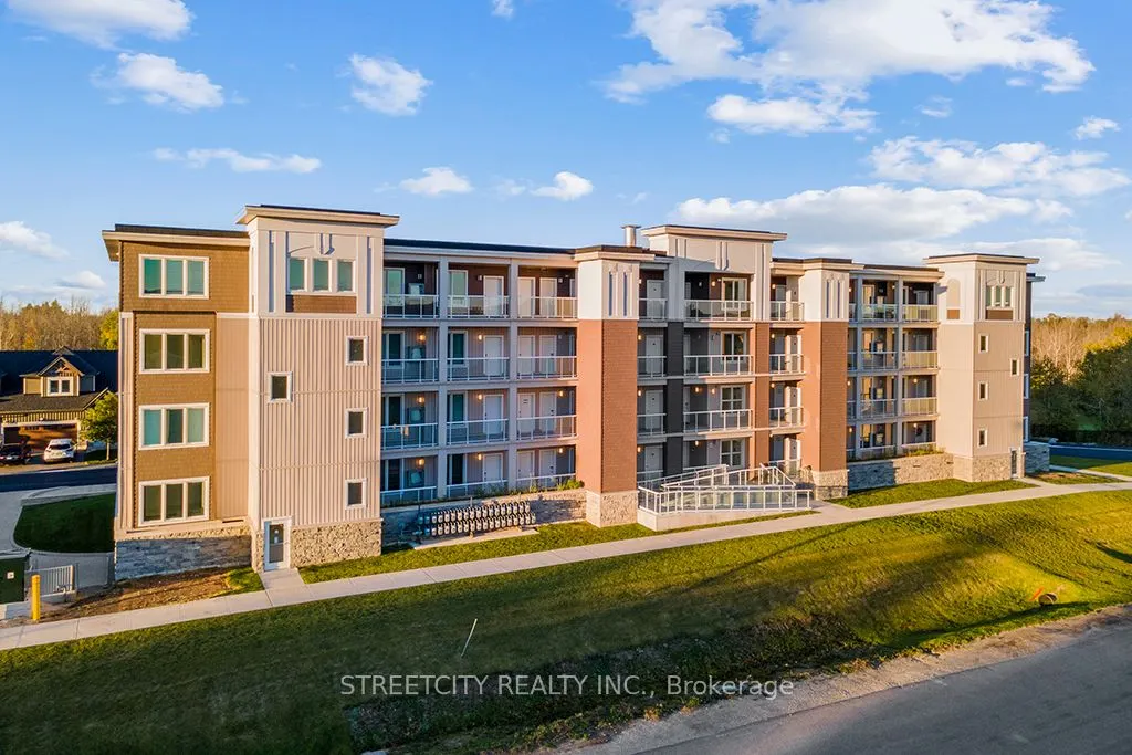 5 Spooner Crescent #215
