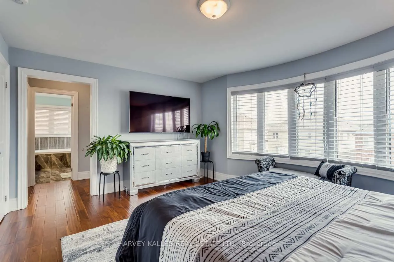 61 Mcisaac Drive