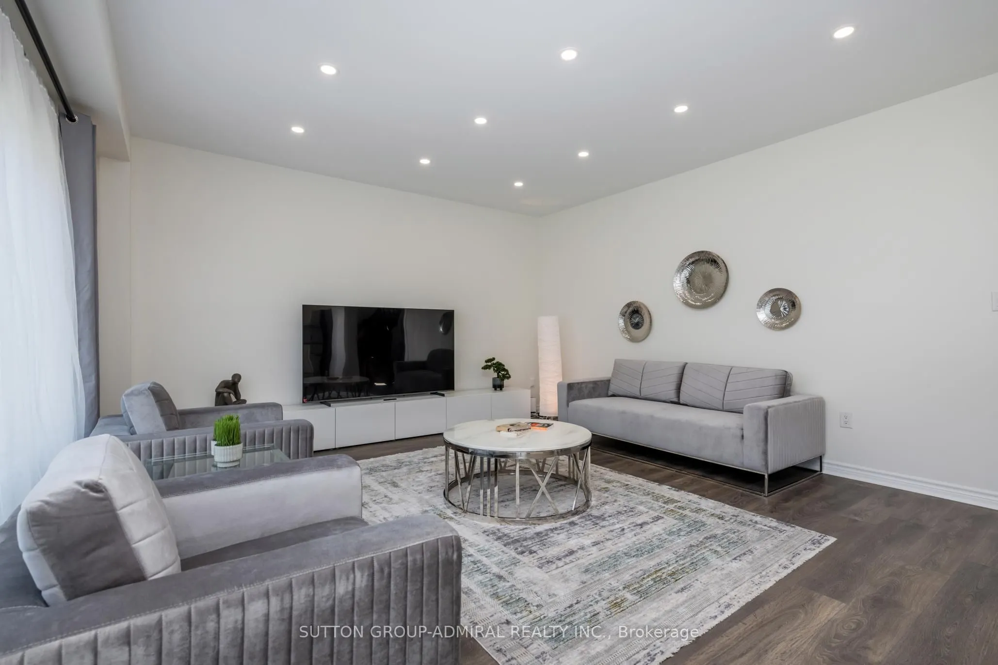 19 Bobolink Drive