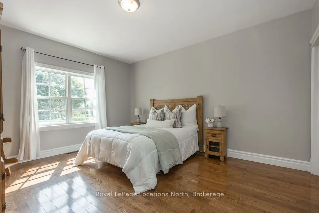 75 EDWARD Street E