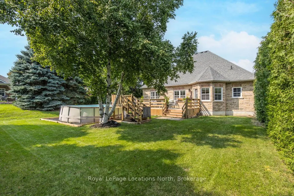75 EDWARD Street E