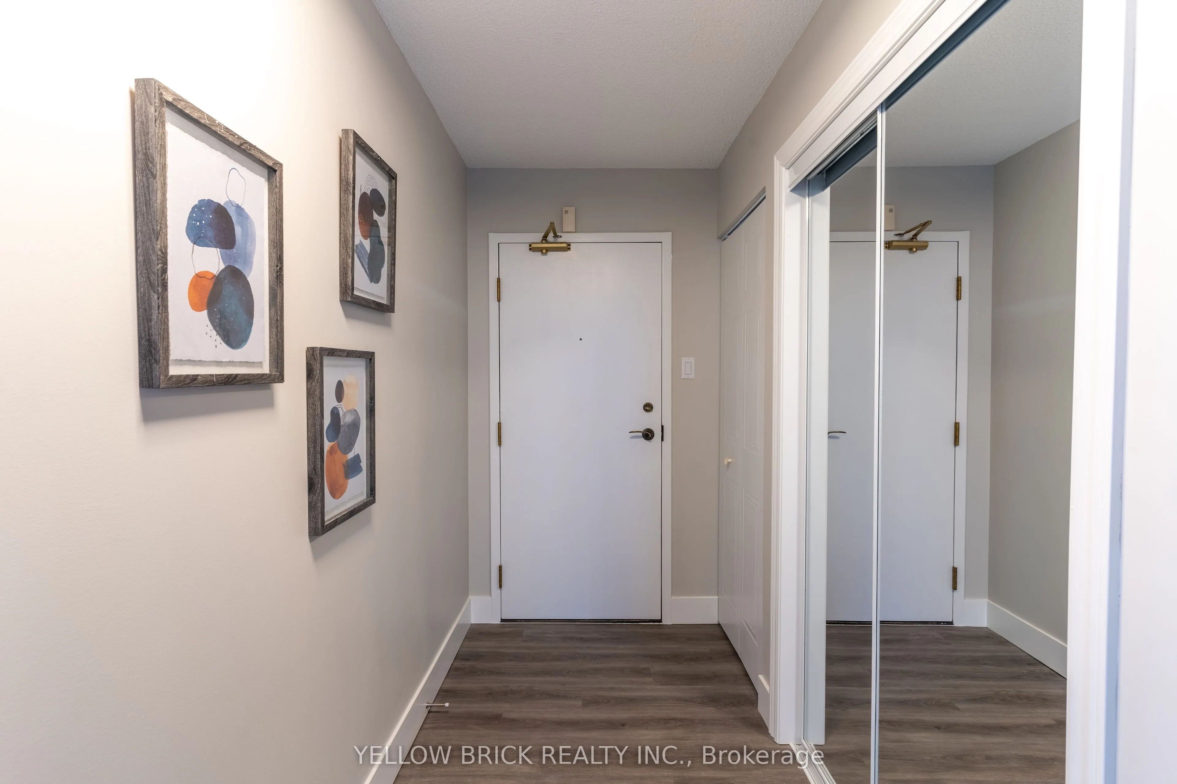 65 Ellen Street, #208