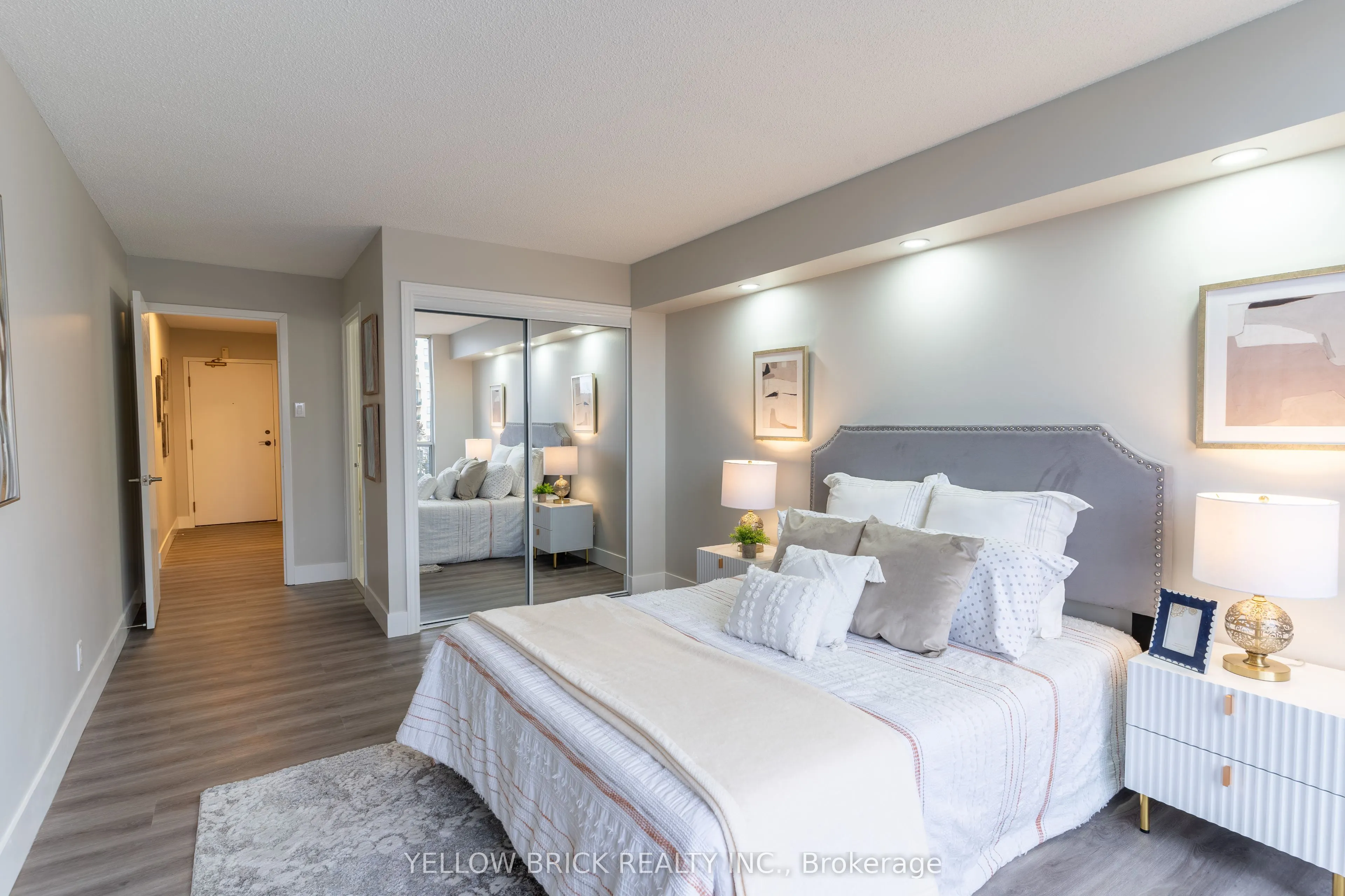 65 Ellen Street, #208