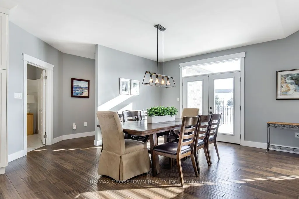 25 MENNILL Drive