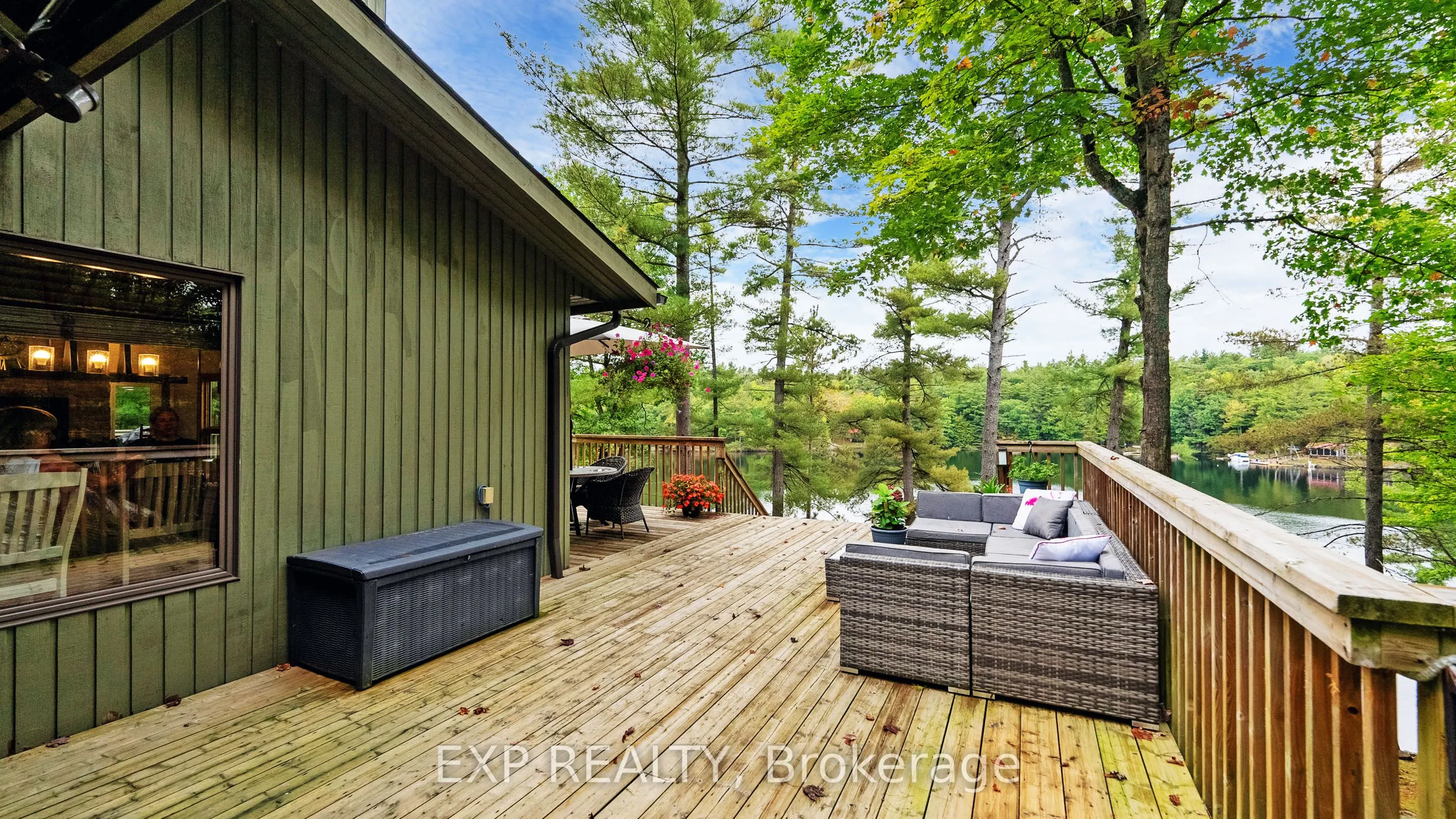 3413 FLAT RAPIDS Lane