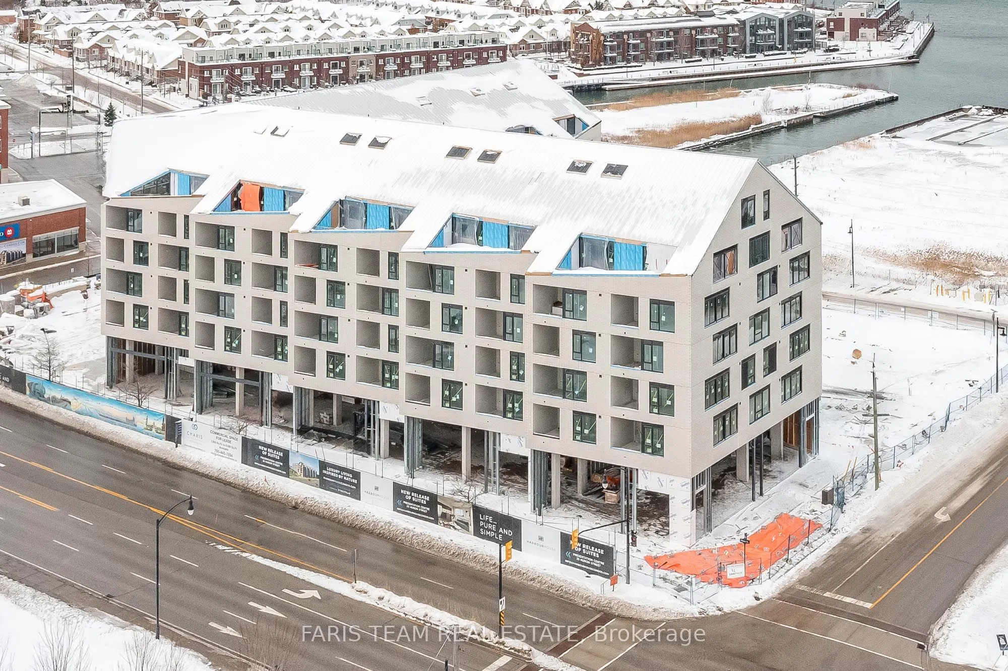31 Huron Street #410