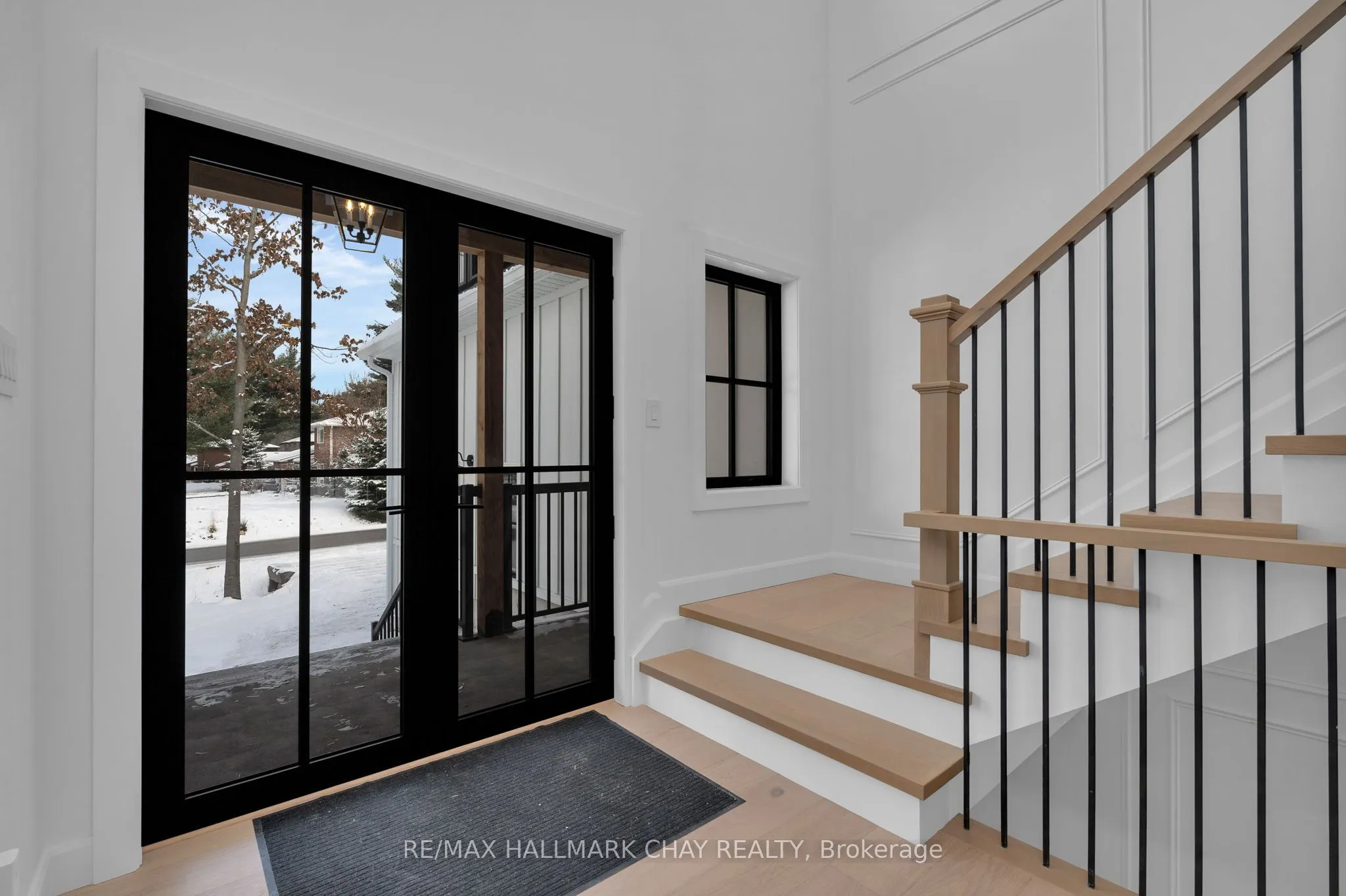 25 Heatherwood Drive