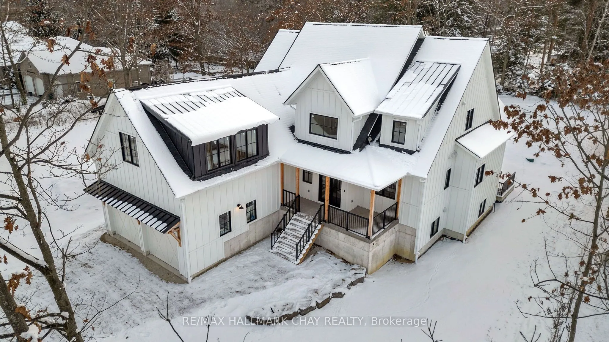 25 Heatherwood Drive