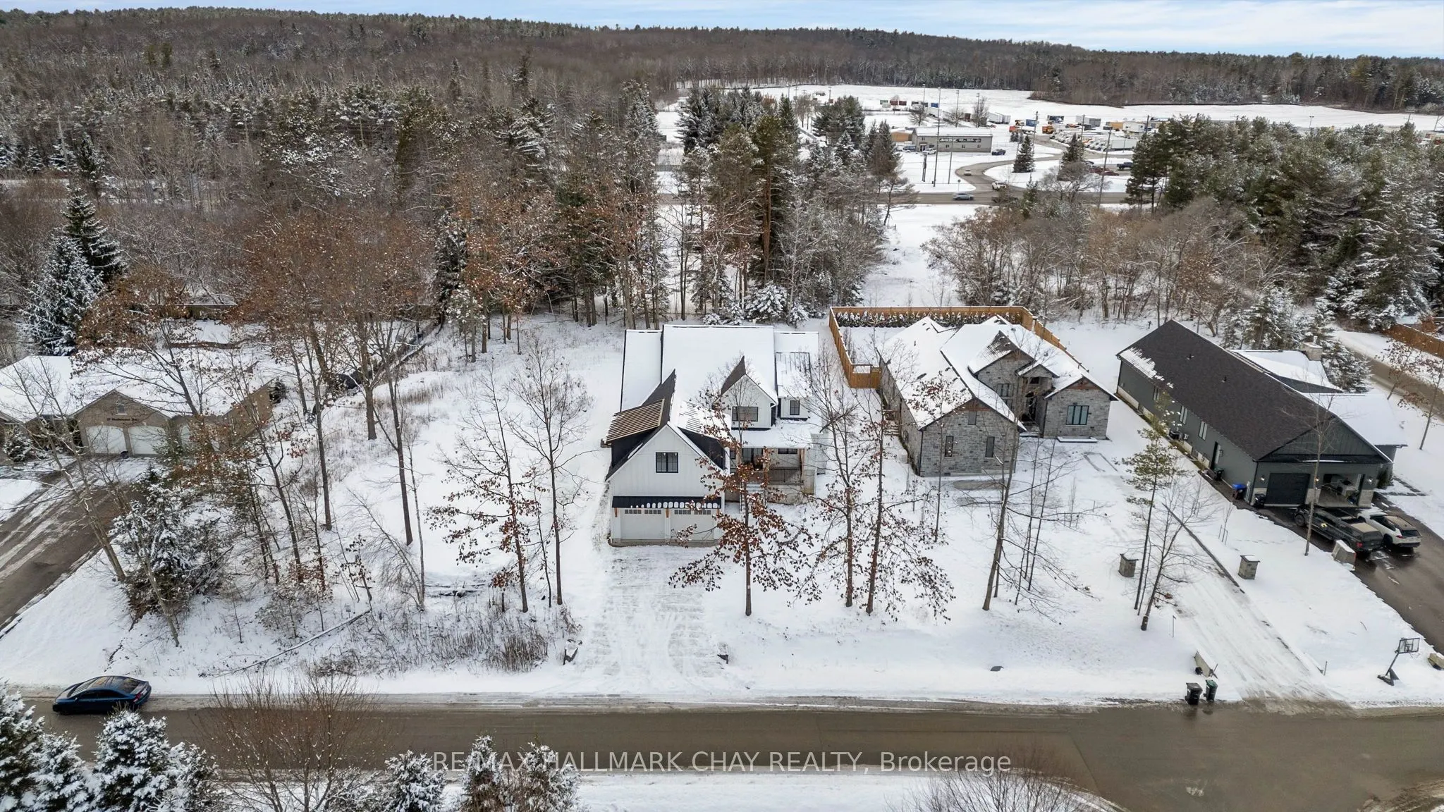 25 Heatherwood Drive