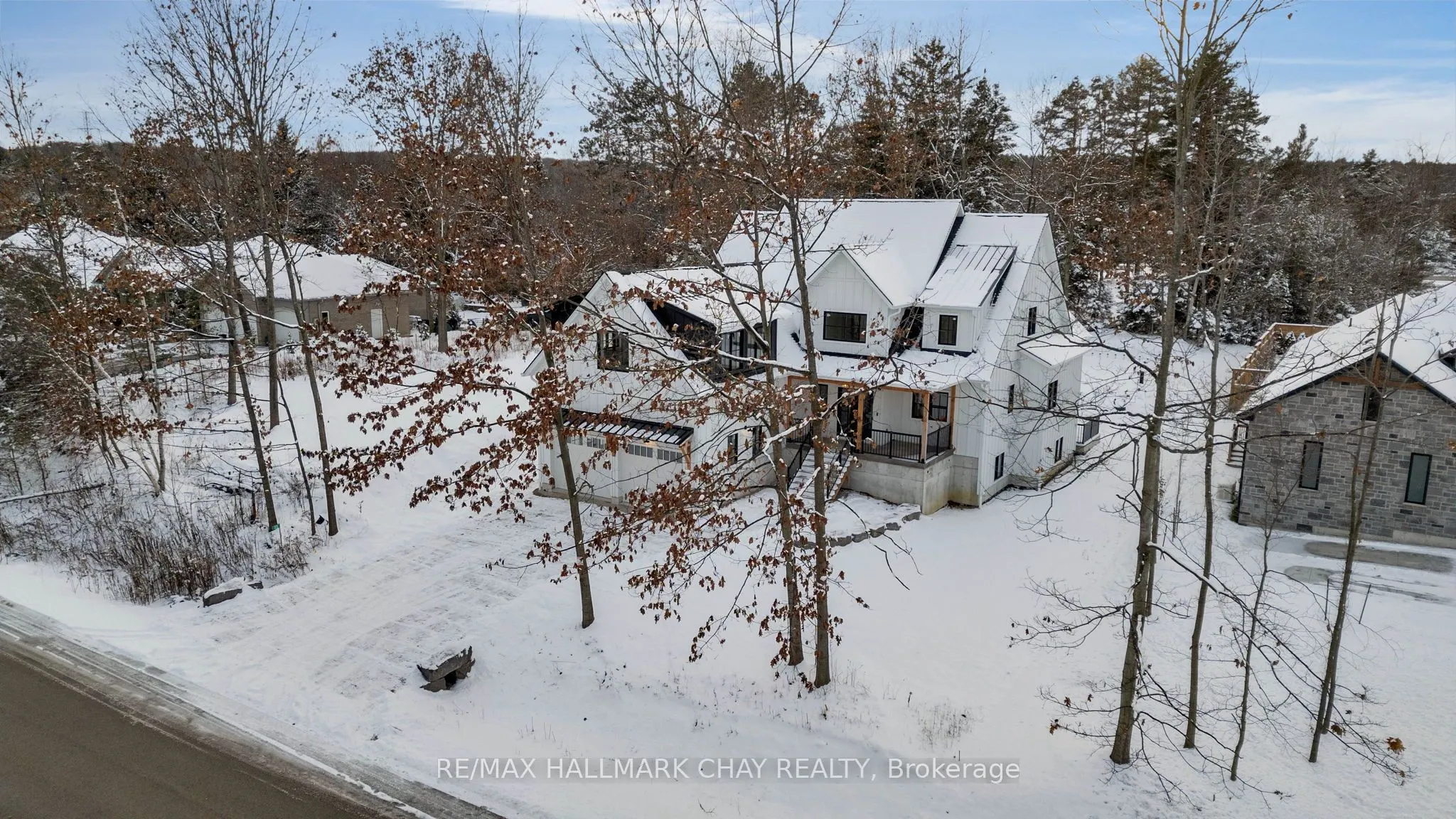 25 Heatherwood Drive