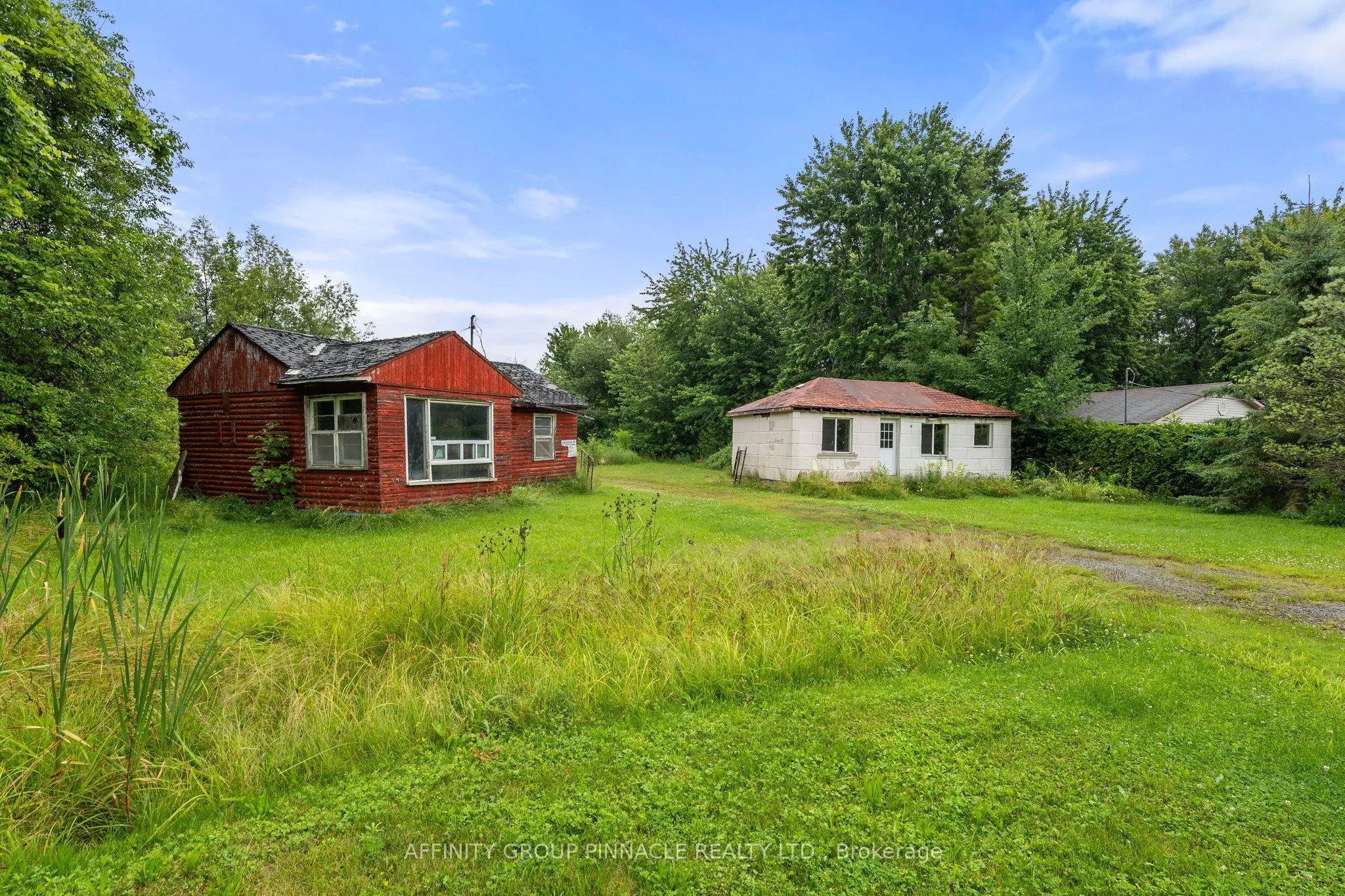 2559 Lakeshore Drive, #1 & 4
