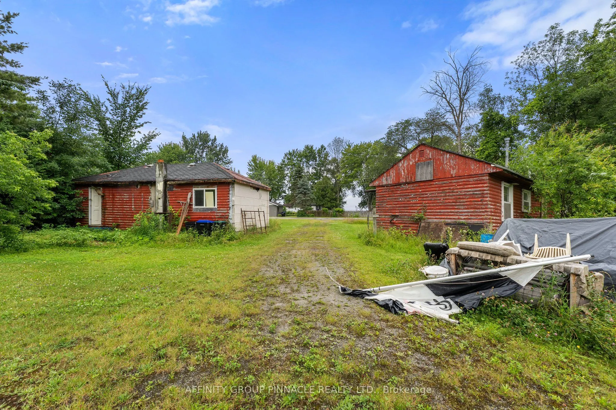 2559 Lakeshore Drive, #1 & 4