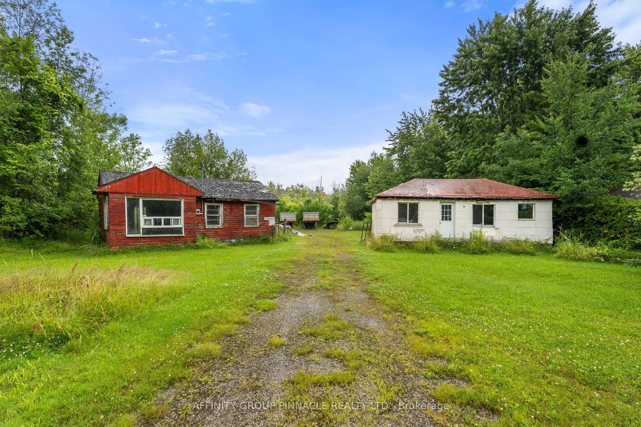 2559 Lakeshore Drive, #1 & 4