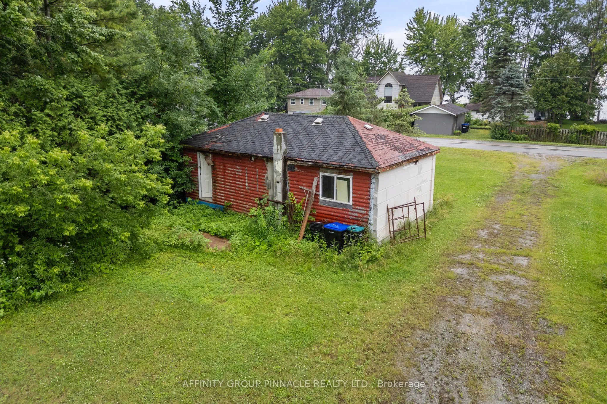 2559 Lakeshore Drive, #2 & 3