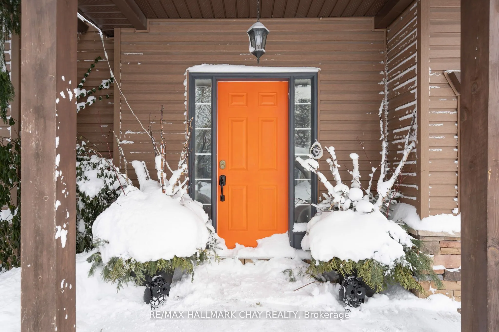 11 OAKMONT Avenue