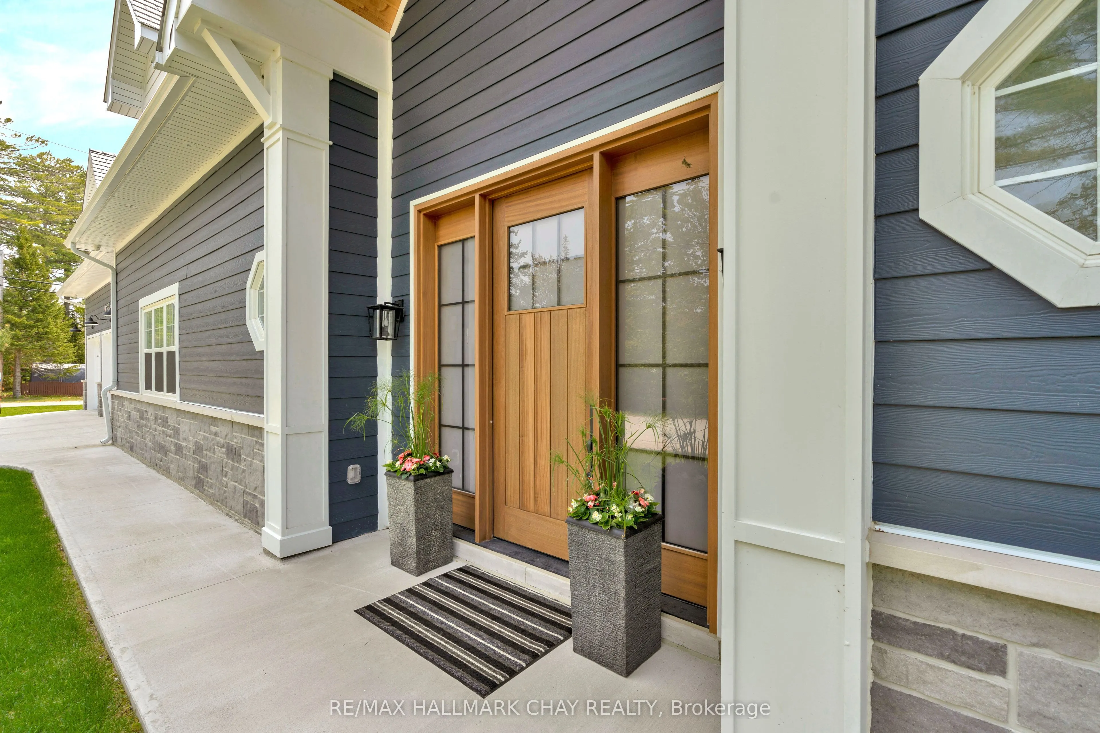 395 Eastdale Drive