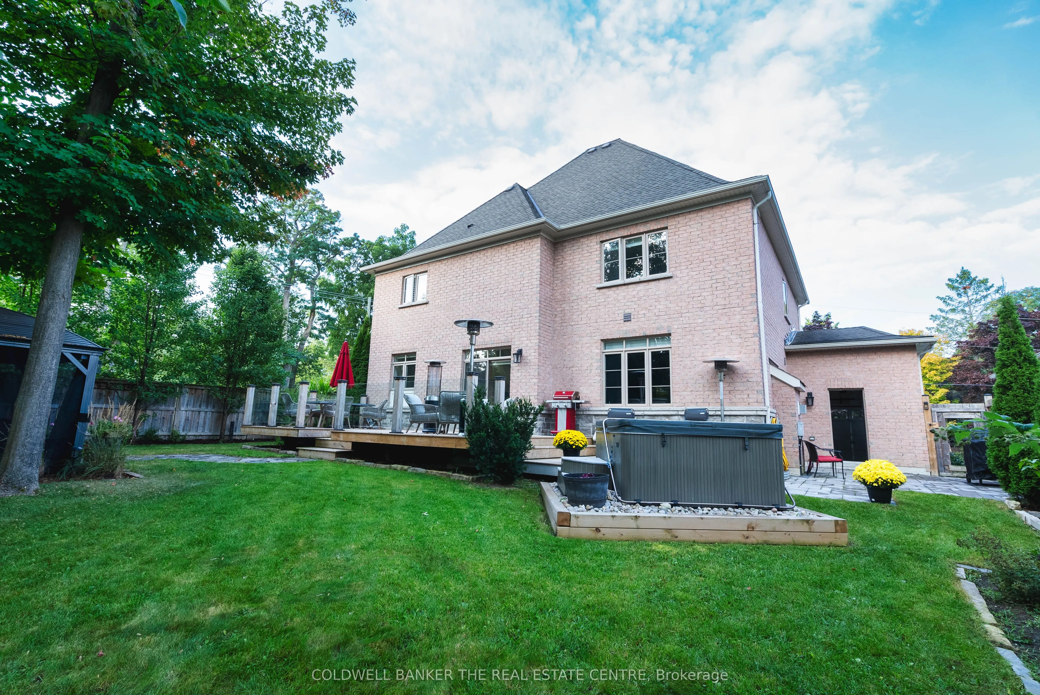 376 Tollendal Mill Road