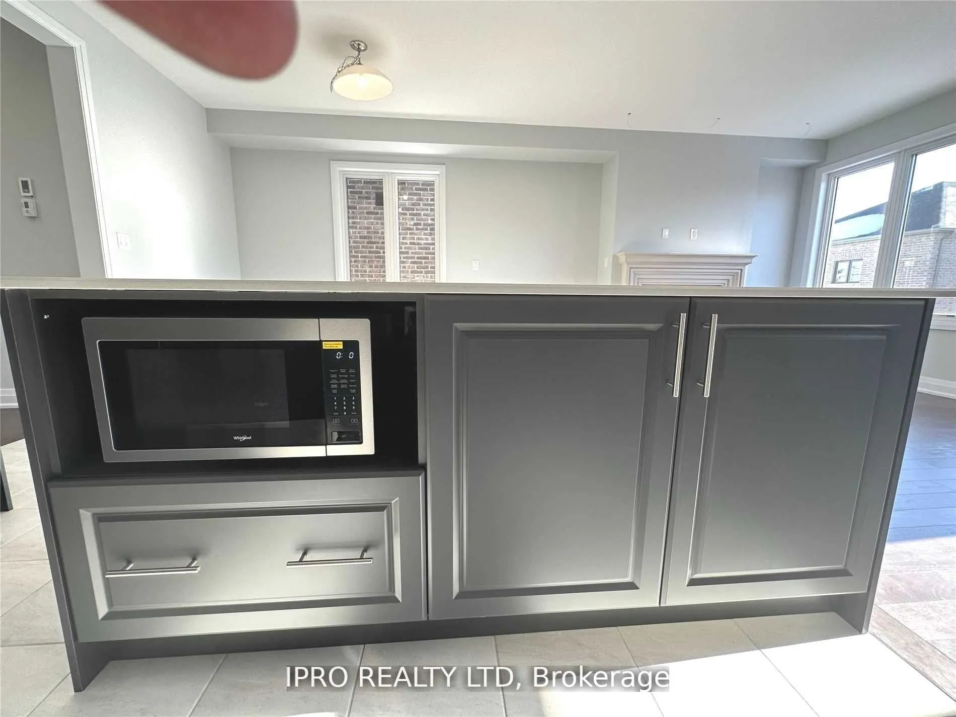 30 Periwinkle Road W