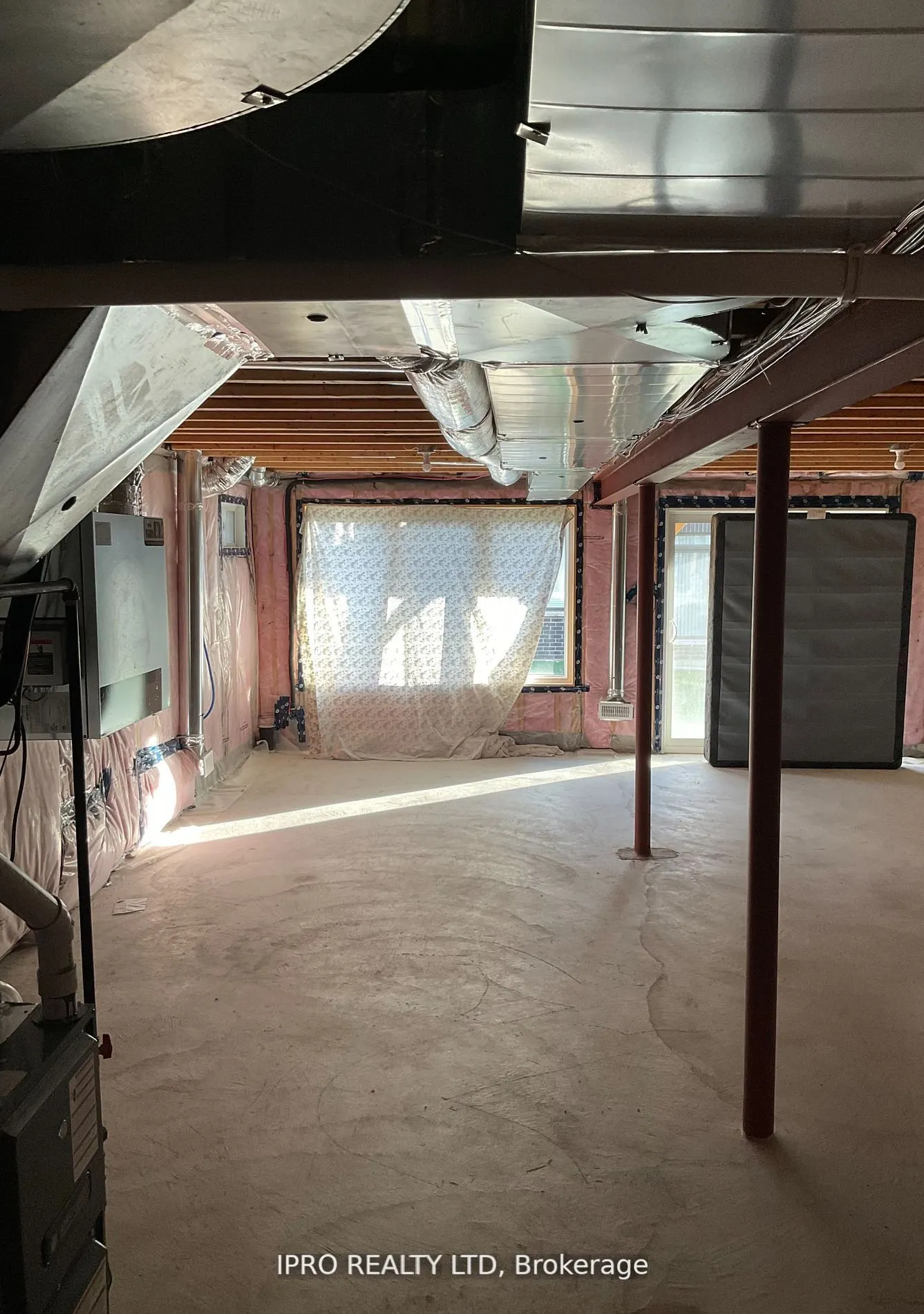 30 Periwinkle Road W