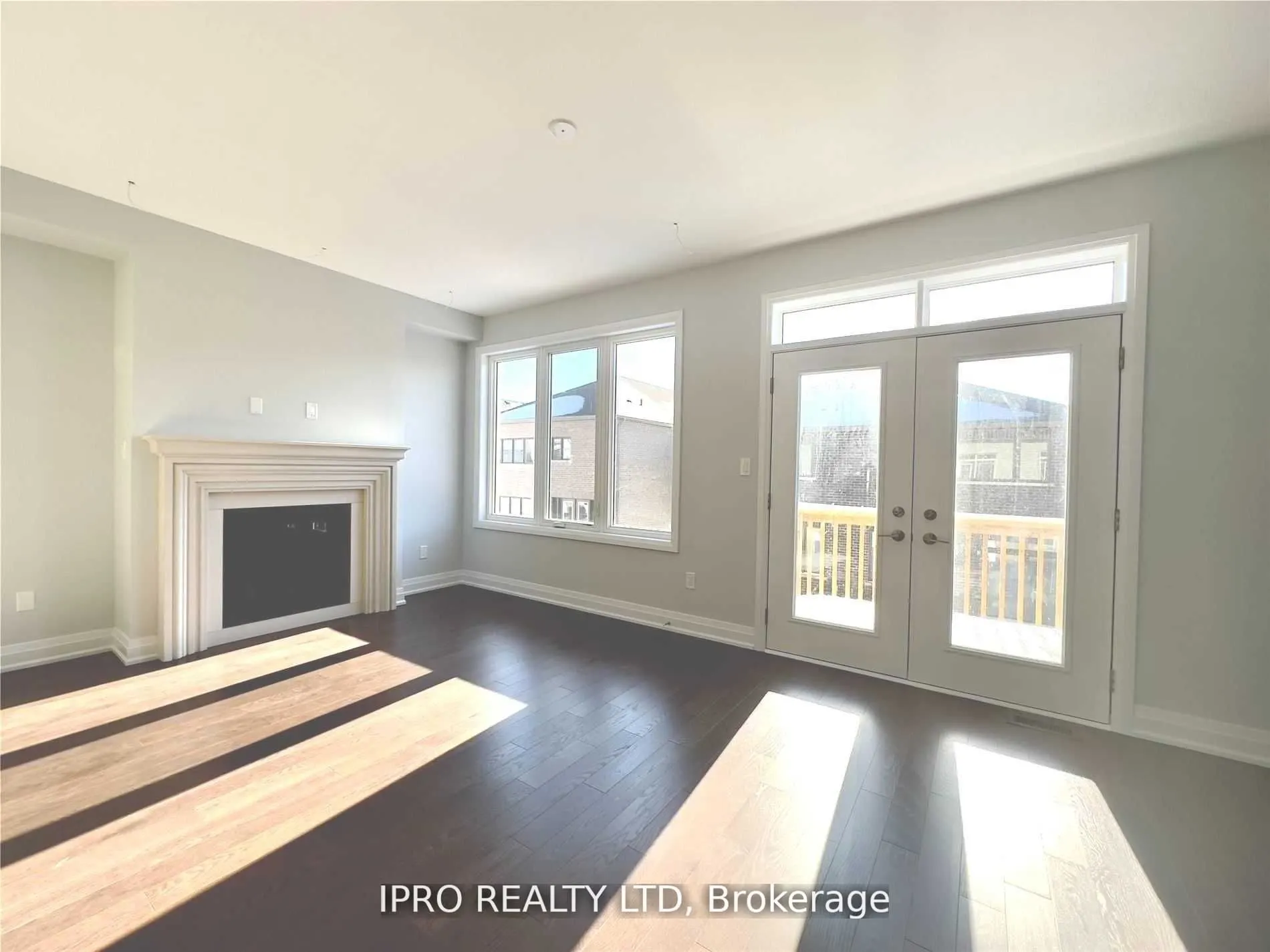 30 Periwinkle Road W