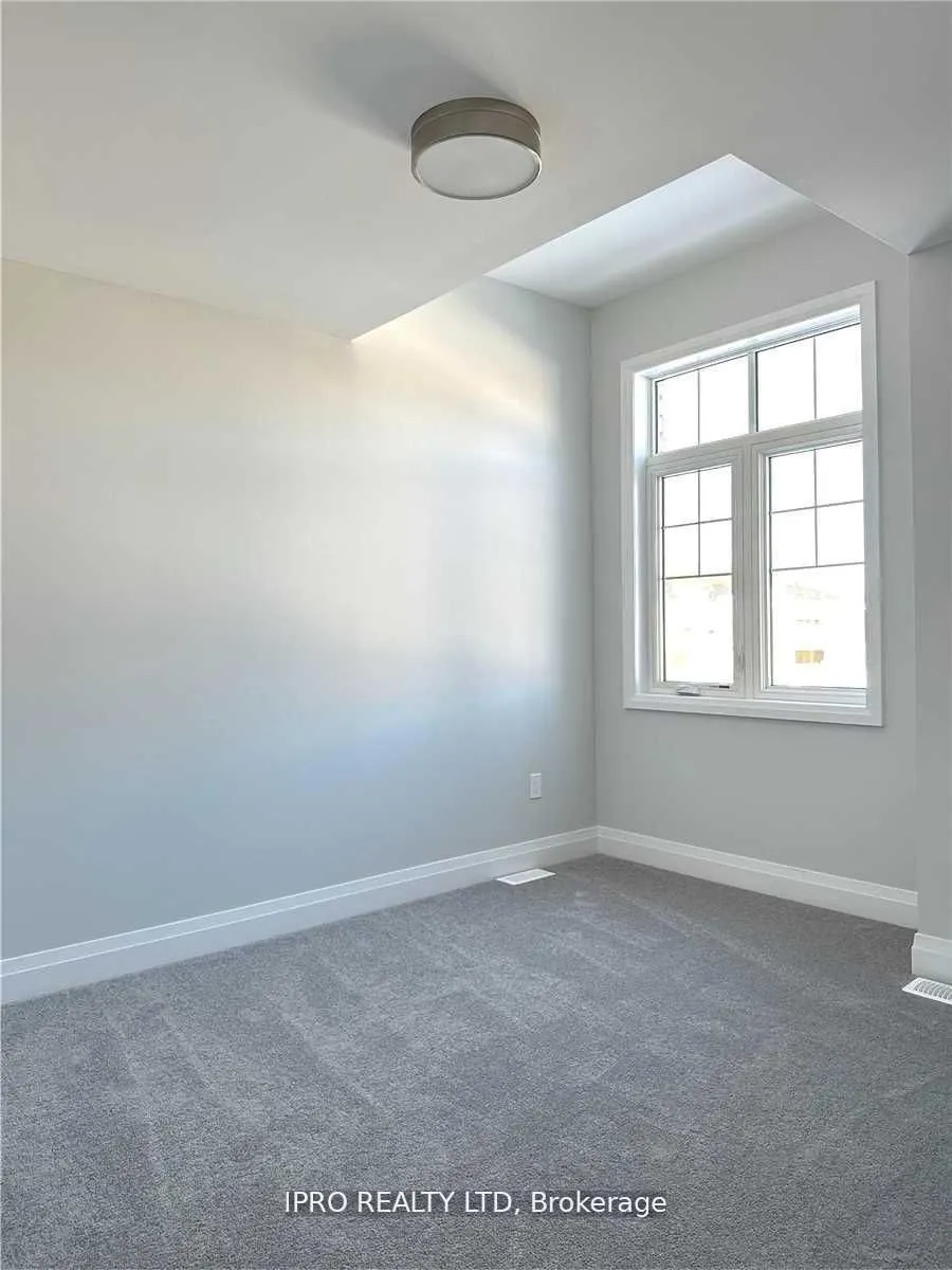 30 Periwinkle Road W