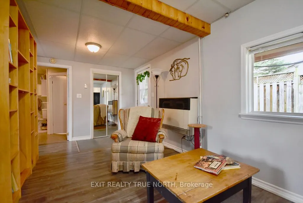 5632 Penetanguishene Road