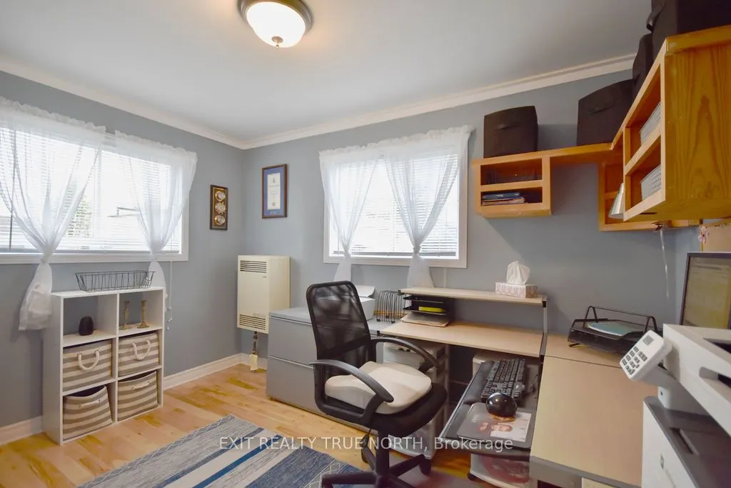 5632 Penetanguishene Road