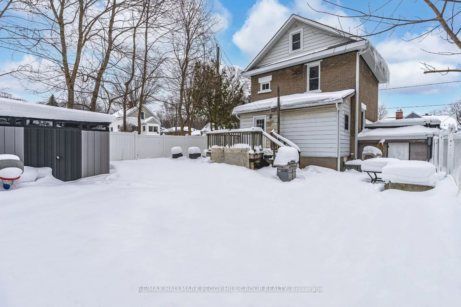 89 McKenzie Street