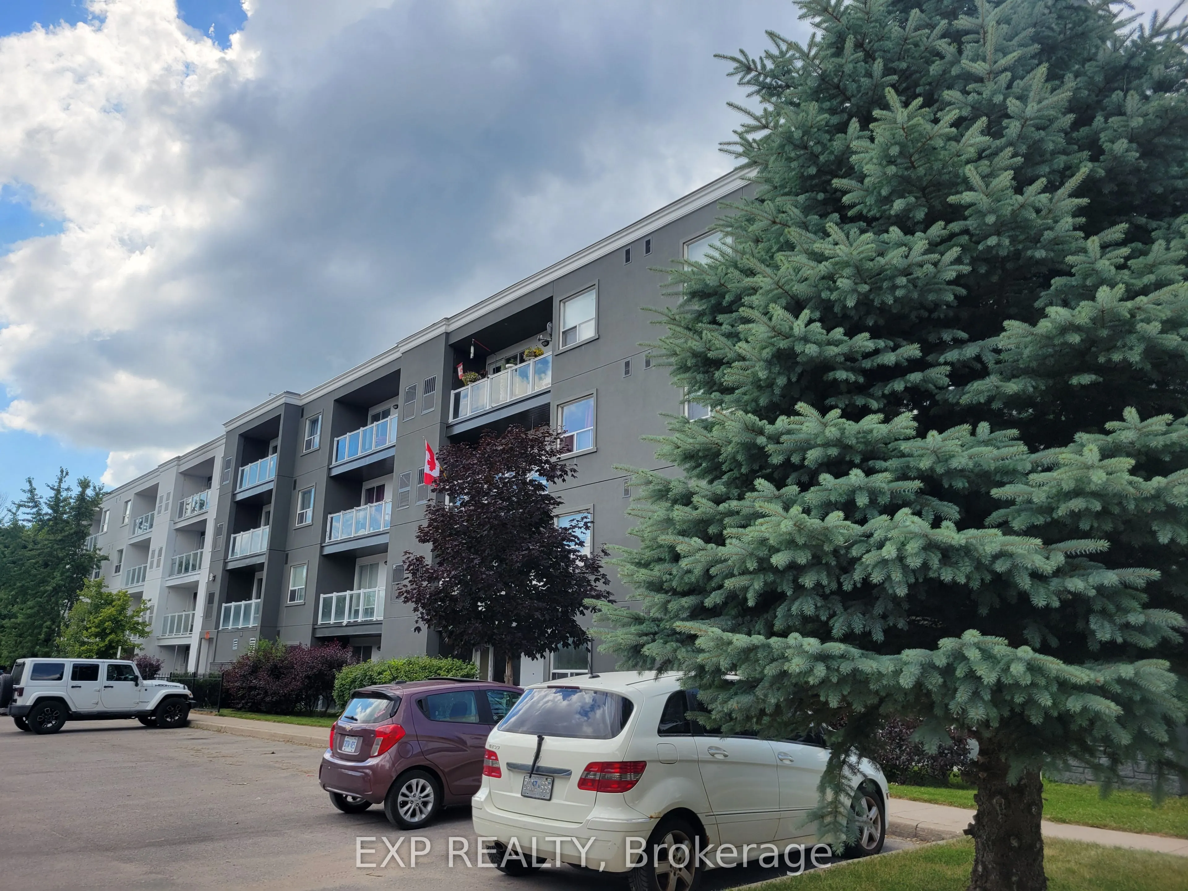 95 Barrie Road, #310