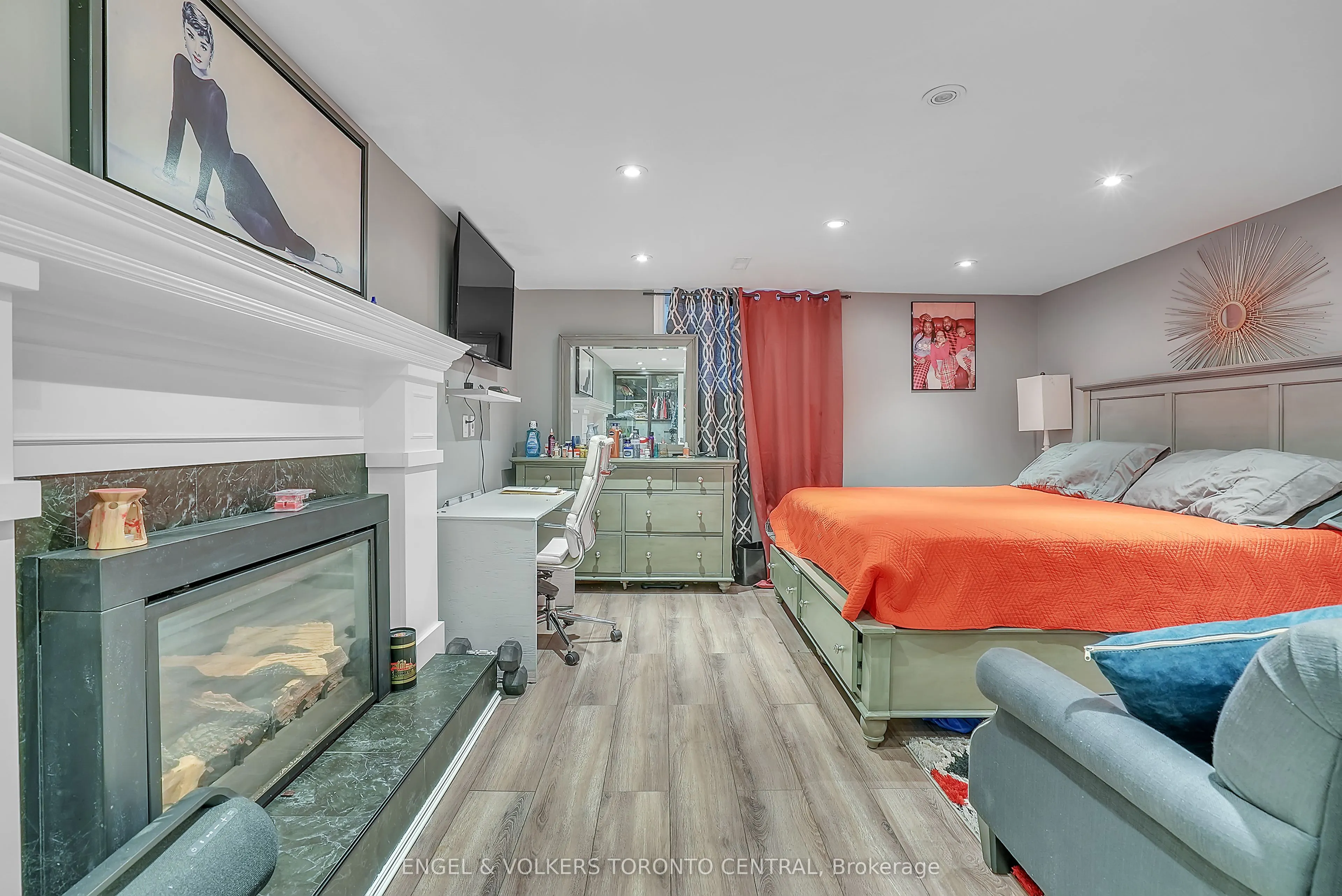 39 Bernick Drive