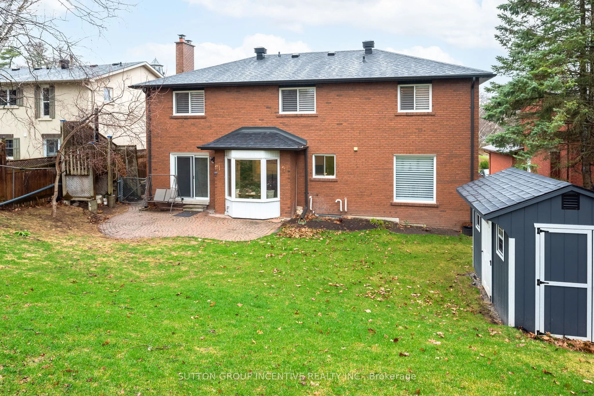 18 Valley Drive