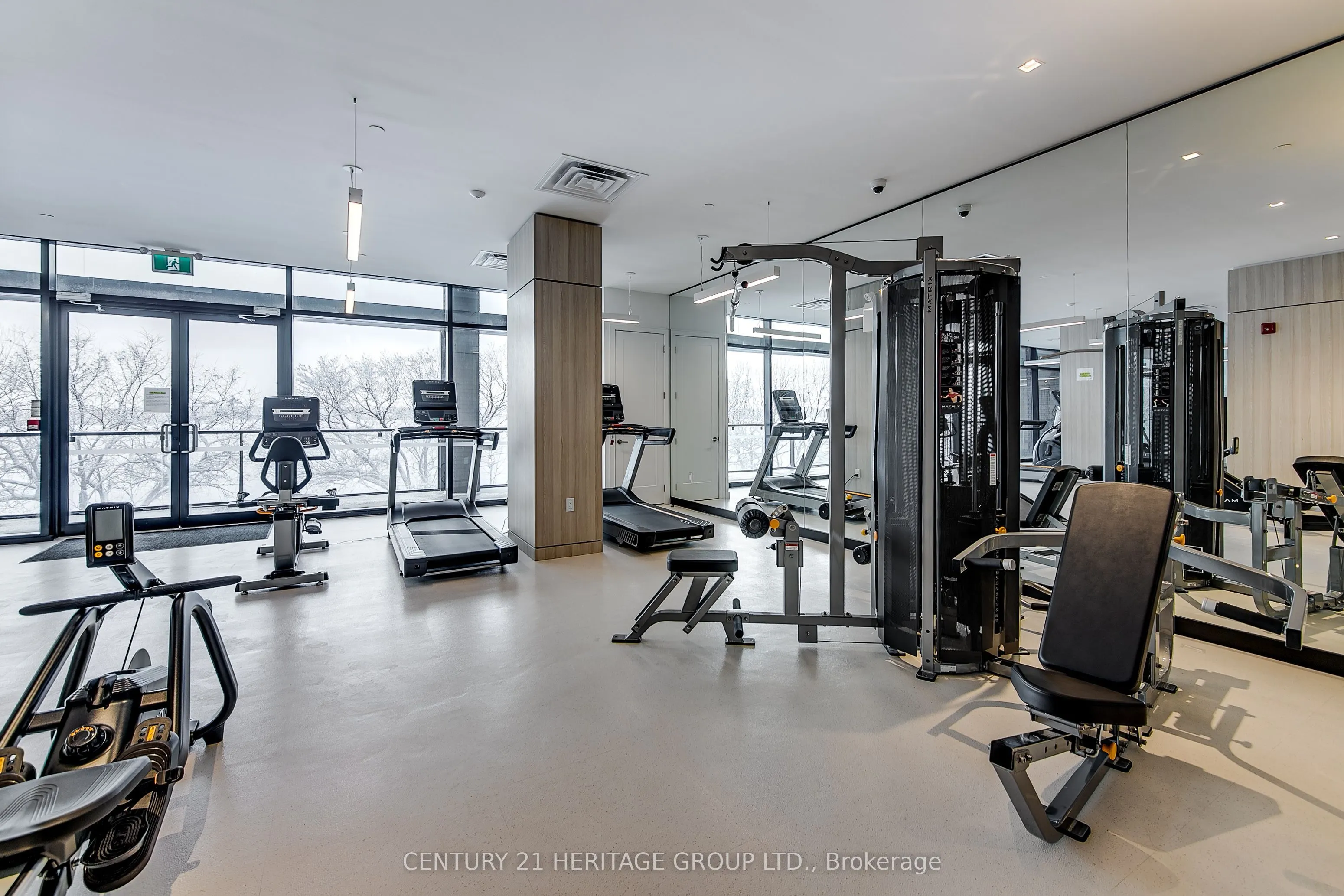 185 Dunlop Street E #922