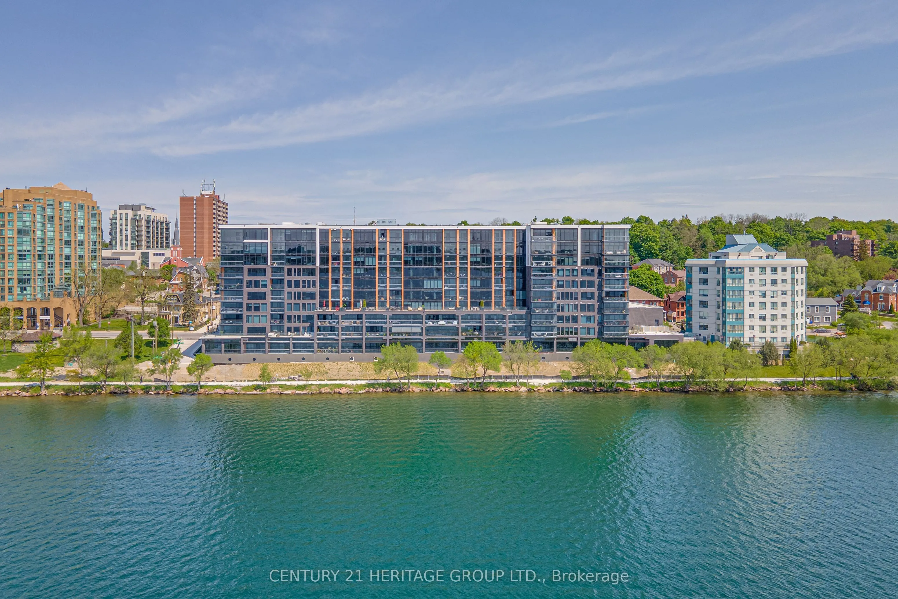 185 Dunlop Street E #922