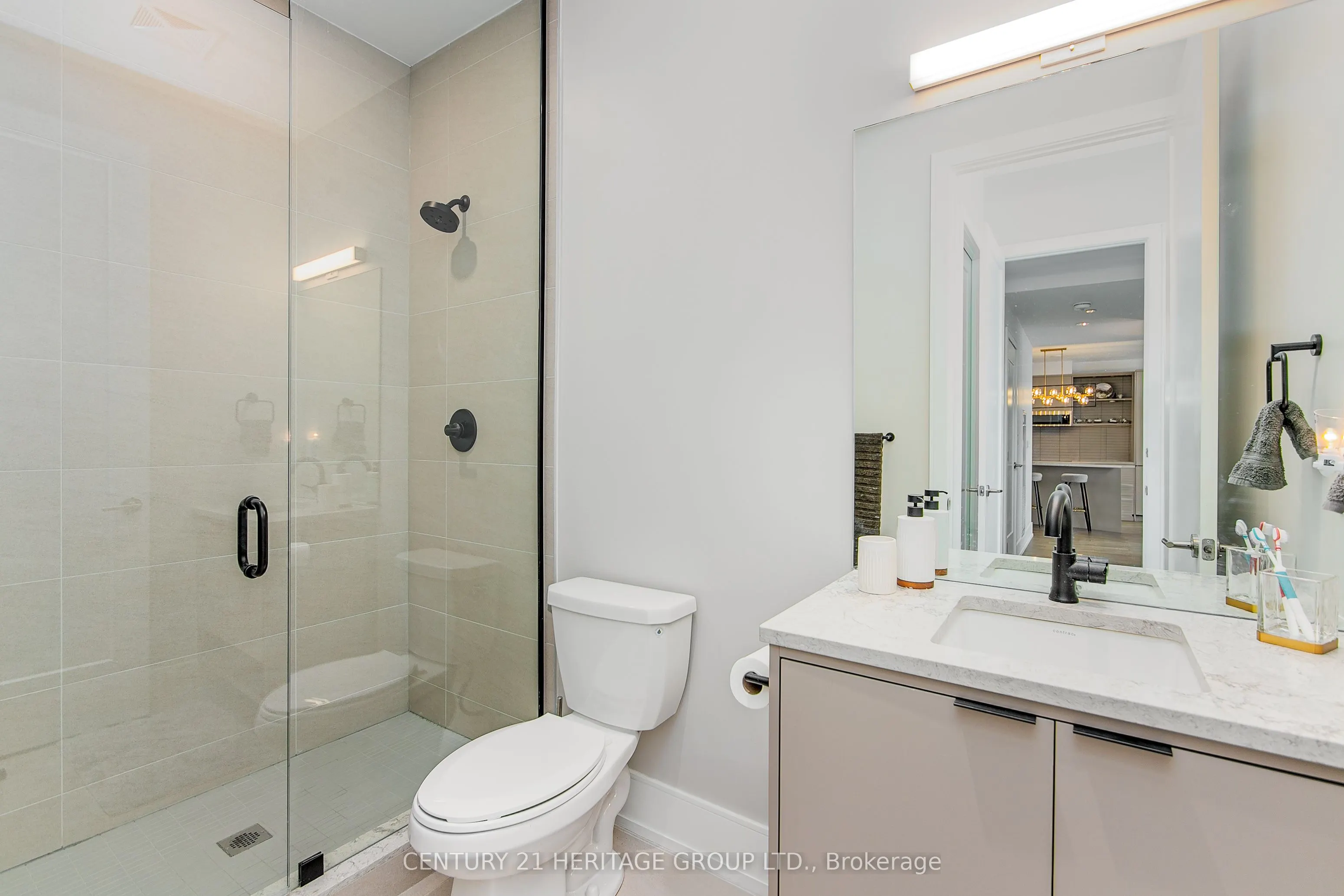 185 Dunlop Street E #922