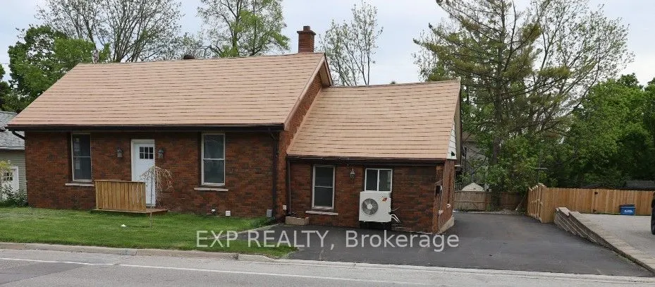 47 Grove Street E