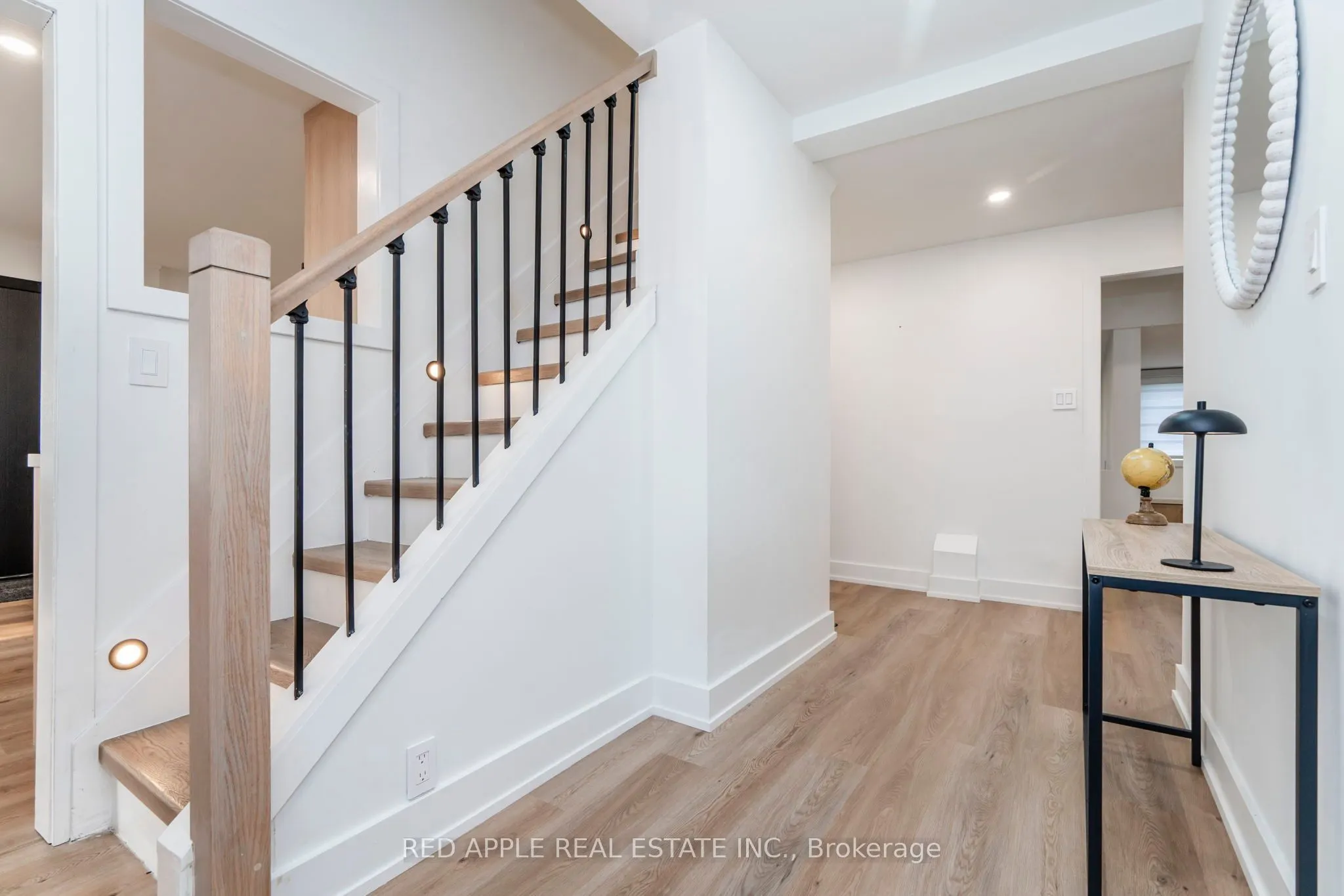 205 Hoyt Avenue
