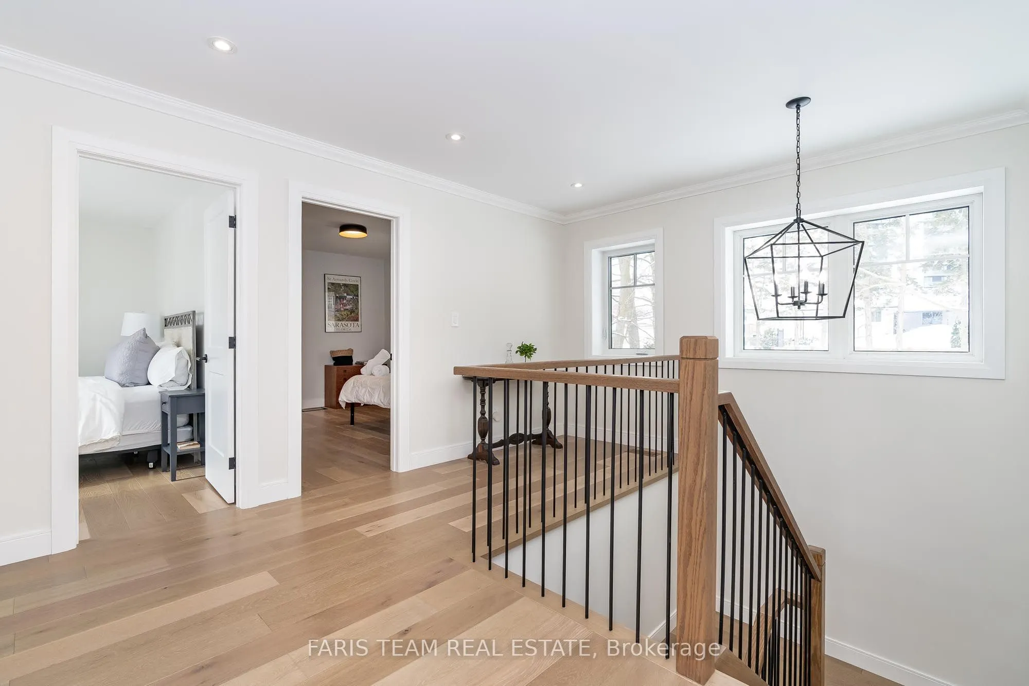 98 Shanty Bay Road