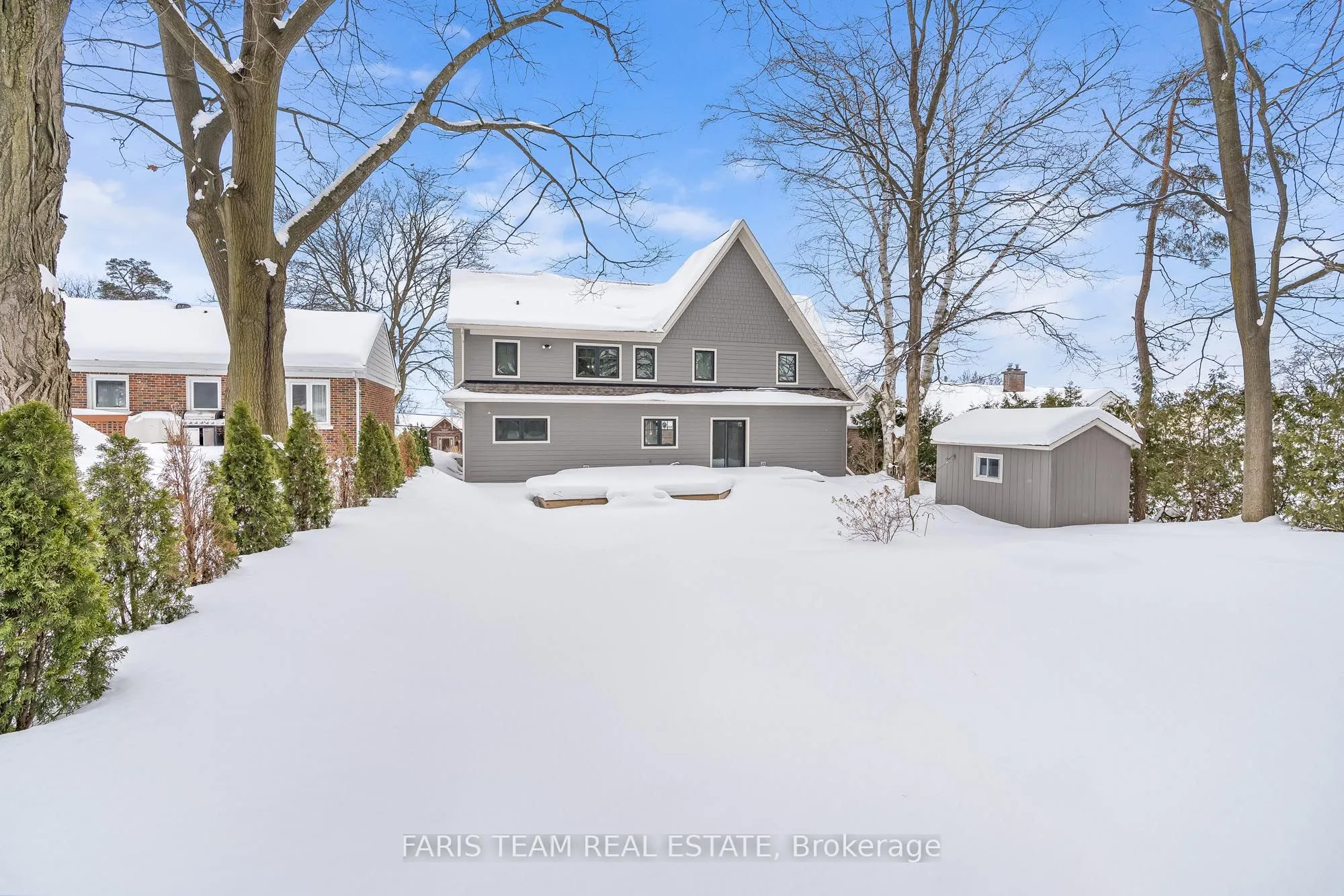 98 Shanty Bay Road