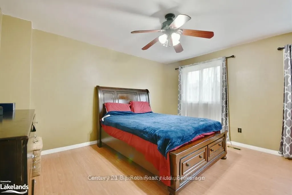 441 BARRIE Road #7