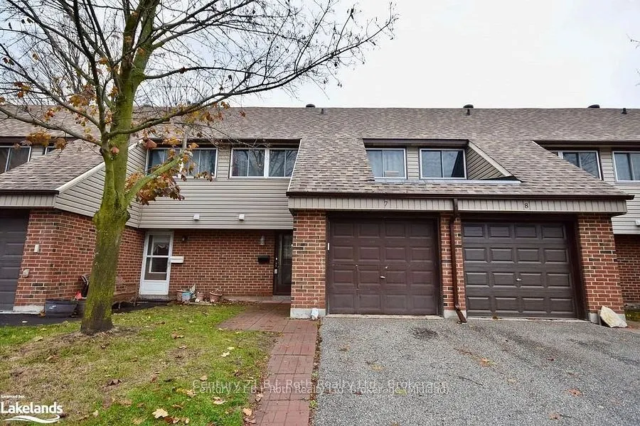 441 BARRIE Road #7