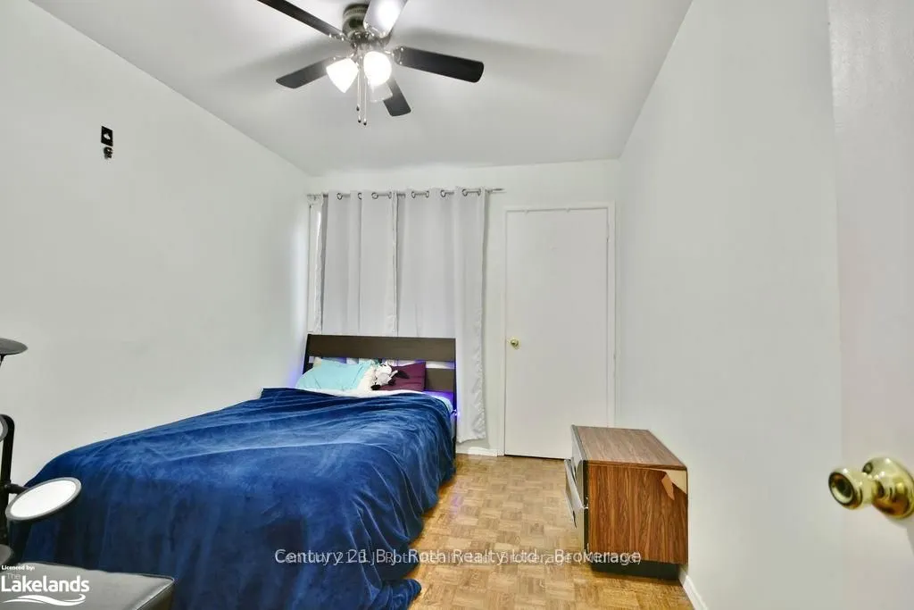 441 BARRIE Road #7