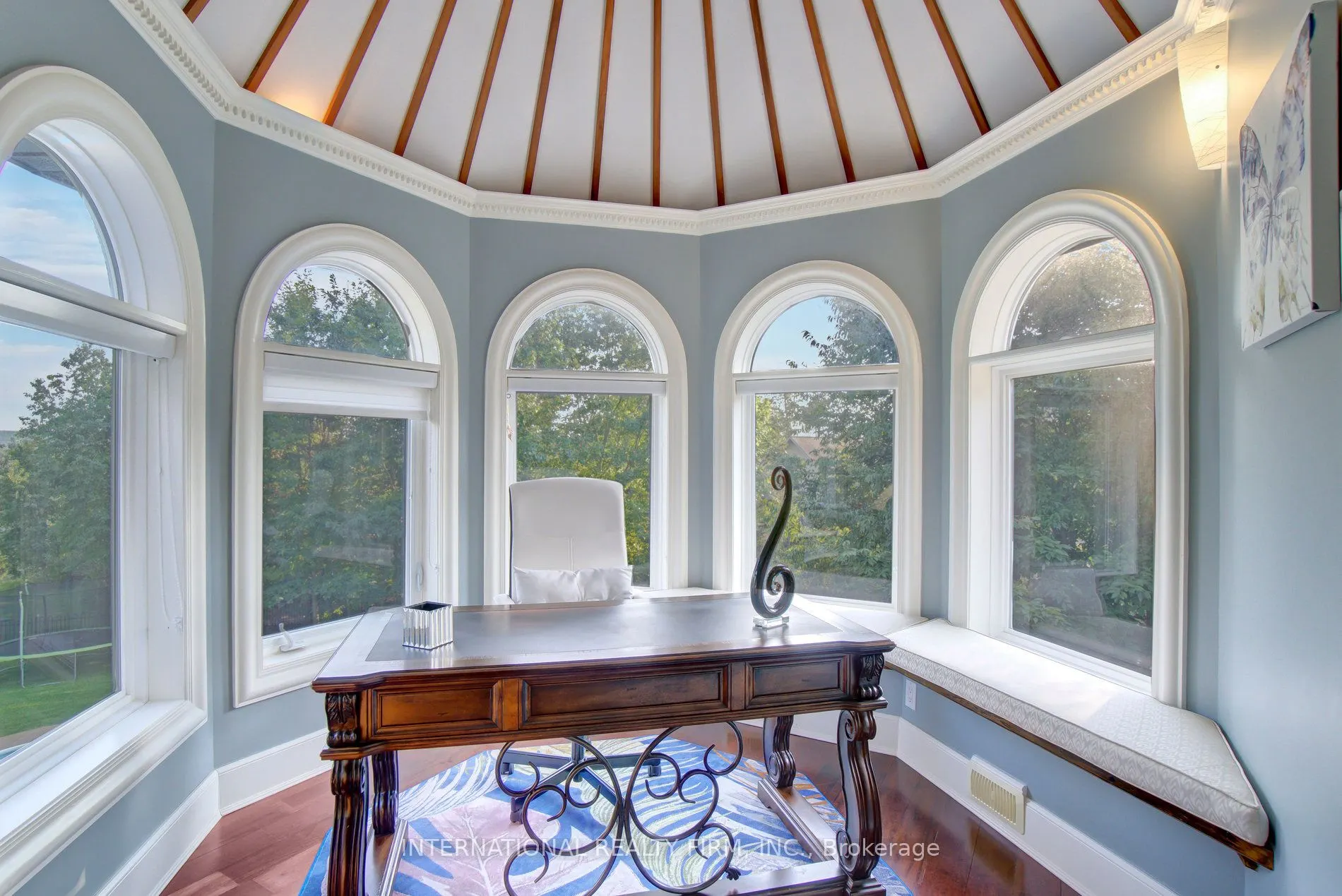 6 Pinehurst Lane