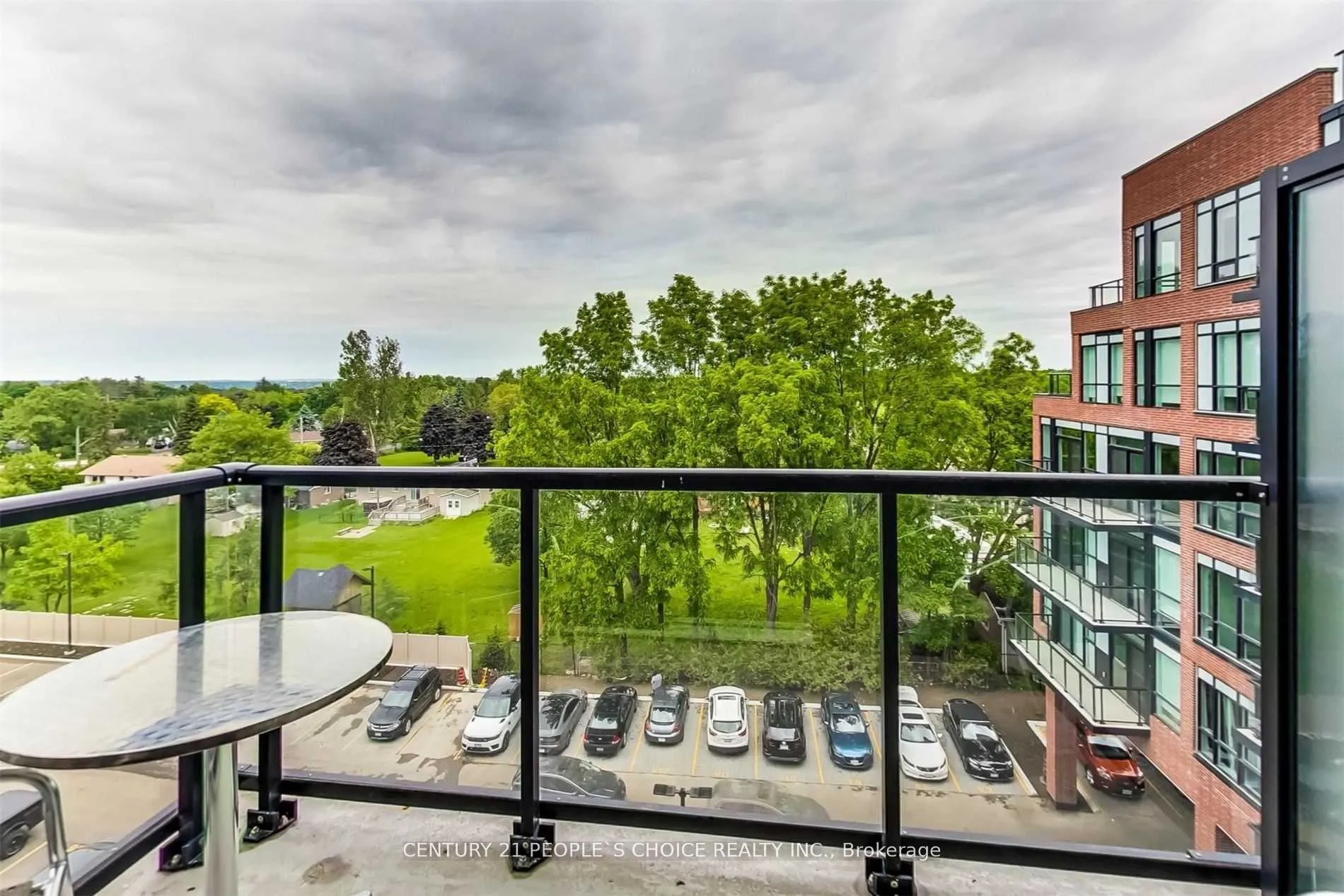 681 Yonge Street, #528