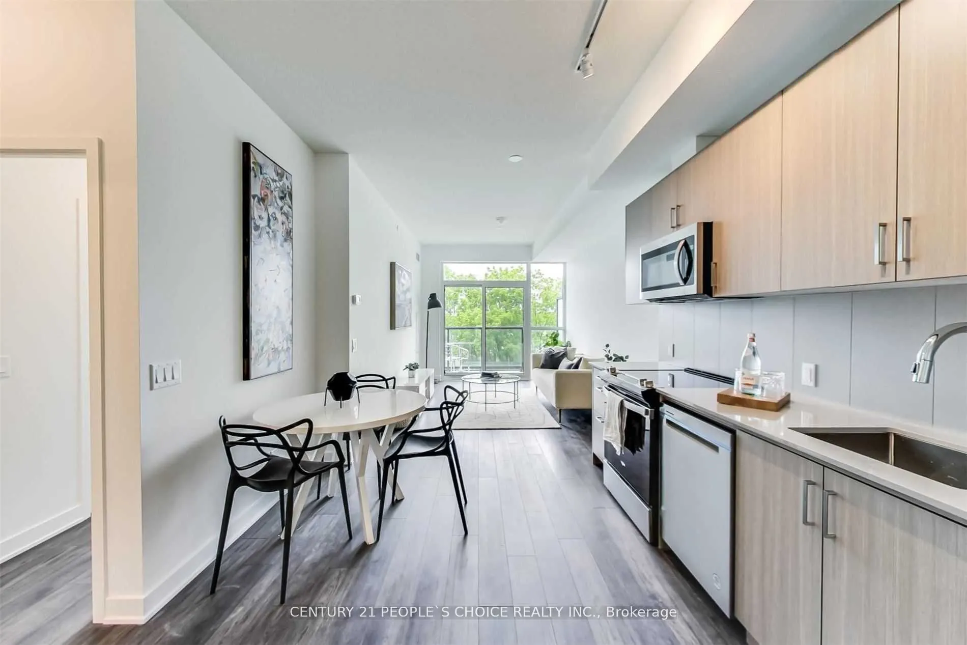 681 Yonge Street, #528