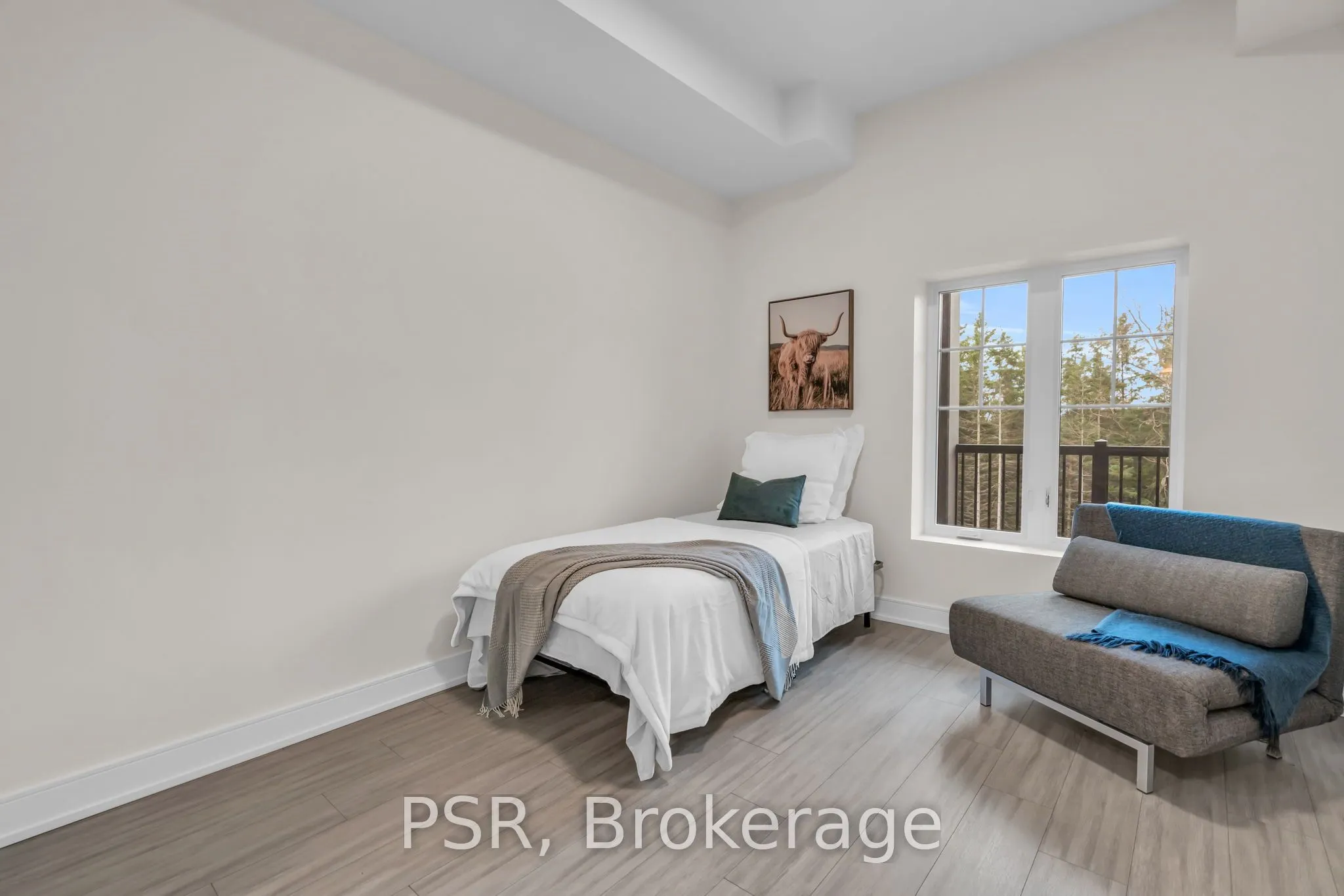 121 Mary Street, #309