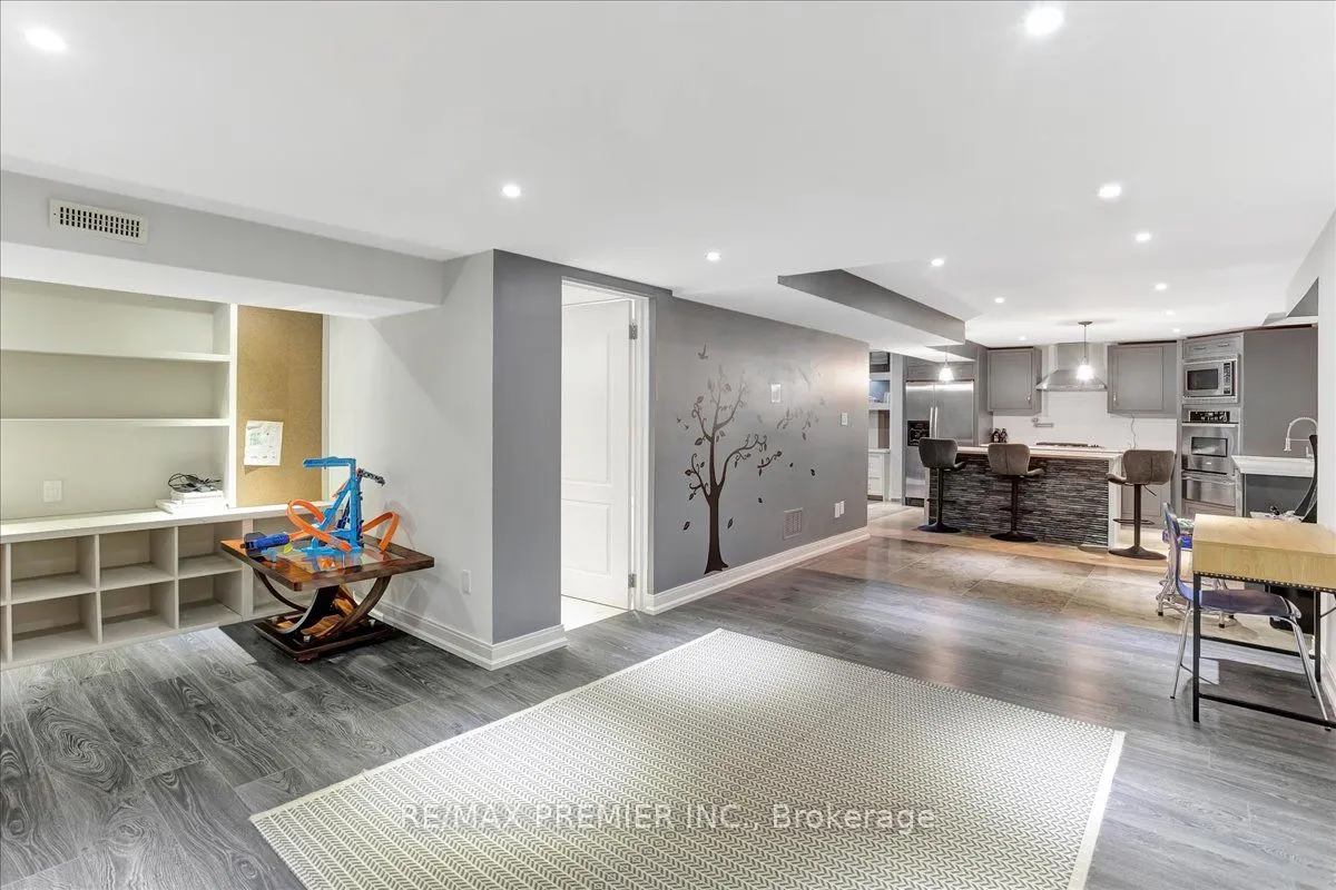 3 Pepin Court