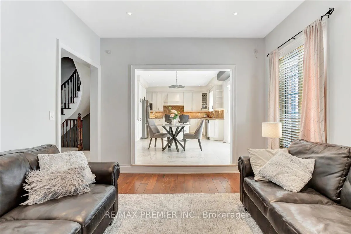 3 Pepin Court